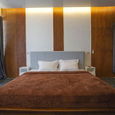 Azana Essence Villa Tabitha Lombok Bumbang ภายนอก รูปภาพ