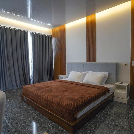 Azana Essence Villa Tabitha Lombok Bumbang ภายนอก รูปภาพ