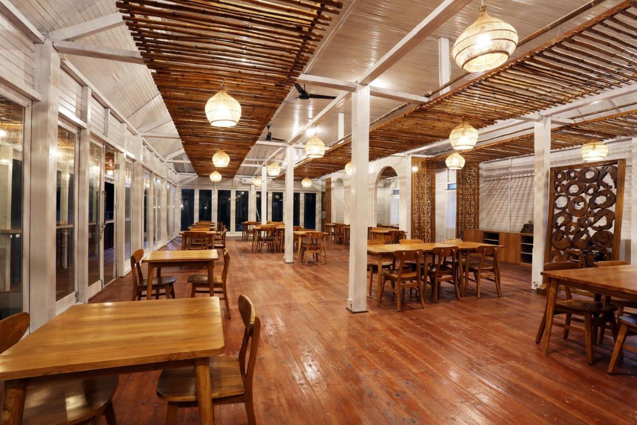 Azana Essence Villa Tabitha Lombok Bumbang ภายนอก รูปภาพ