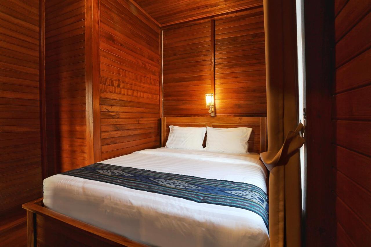 Azana Essence Villa Tabitha Lombok Bumbang ภายนอก รูปภาพ